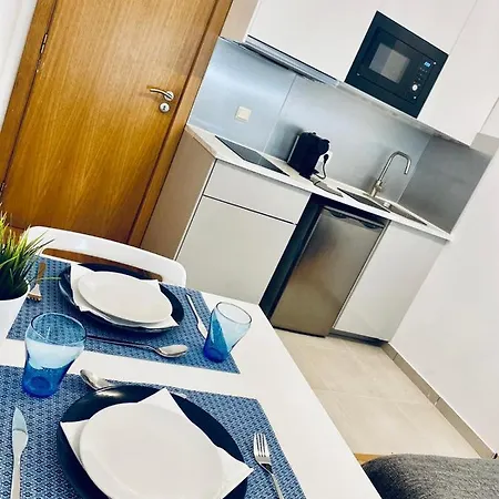 Luxury Studio In Lisbon City Center, Next Station * Lisboa